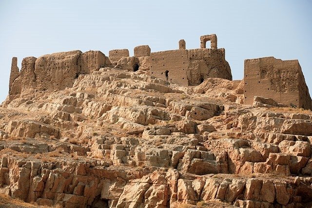 معرفی دیدنی ترین جاذبه های گردشگری اصفهان/از راز عجیب «منارجنبان» تا ساختارهای تاریخی «مادی»