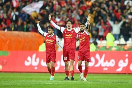 بازی با شمس آذر آسان نیست/ پرسپولیس حق اشتباه ندارد